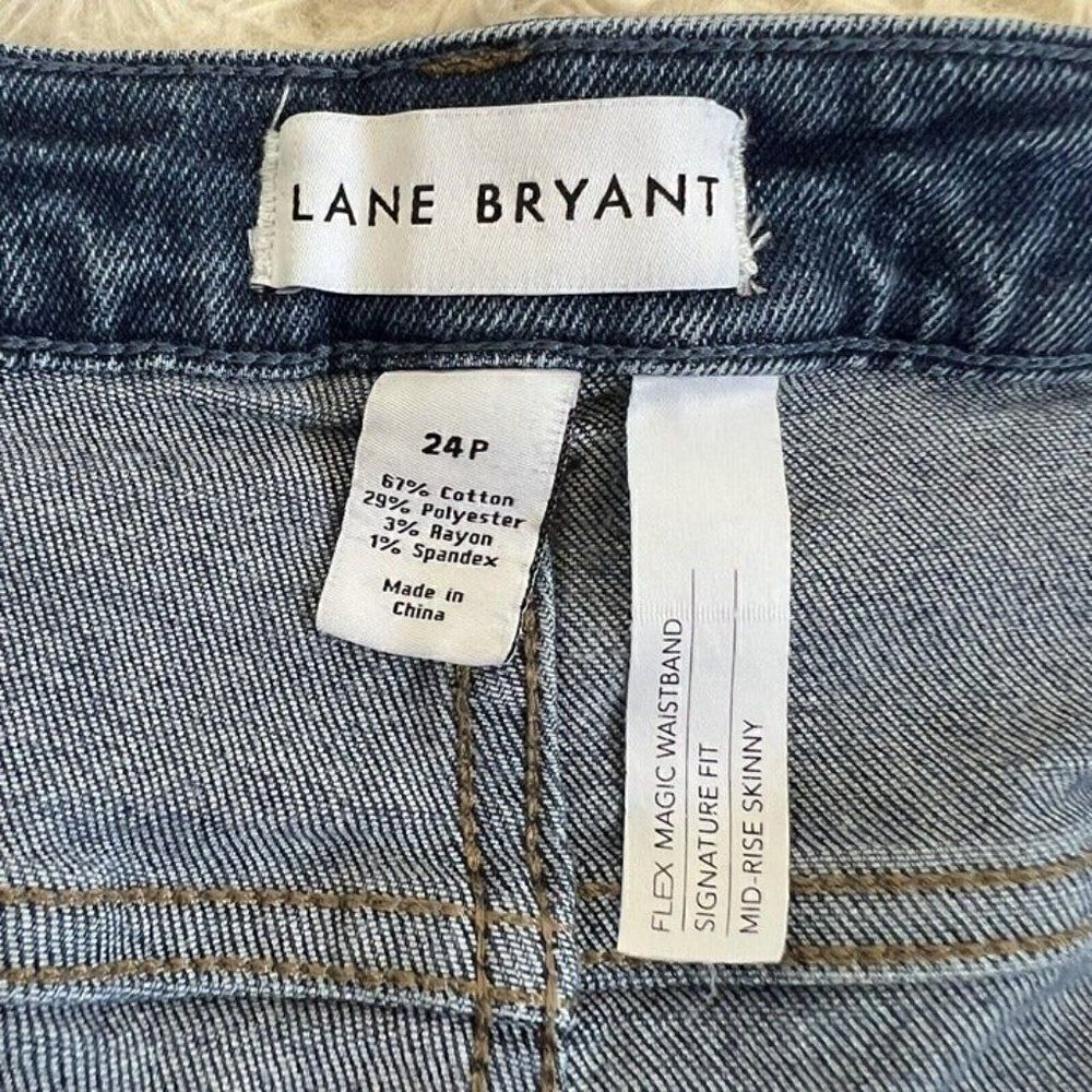 Lane Bryant Flex Magic Waistband Mid Rise Skinny Curvy Jean Size 24P Distressed - Picture 4 of 10